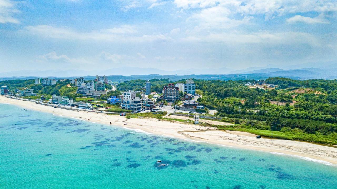 Pension Badawa Gangneung Exterior photo